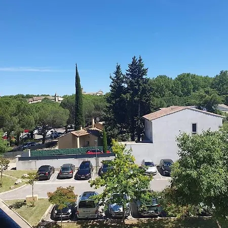 Appartement Un Cocon A Centre, Piscine Et Parking Uzès